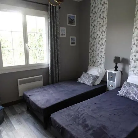 House Agreable Maison De Vacances En Plein Centre De Sur Mer 1